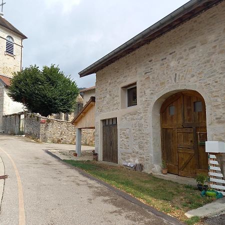 La Vie Du Bief Bed & Breakfast Bolozon Exterior photo